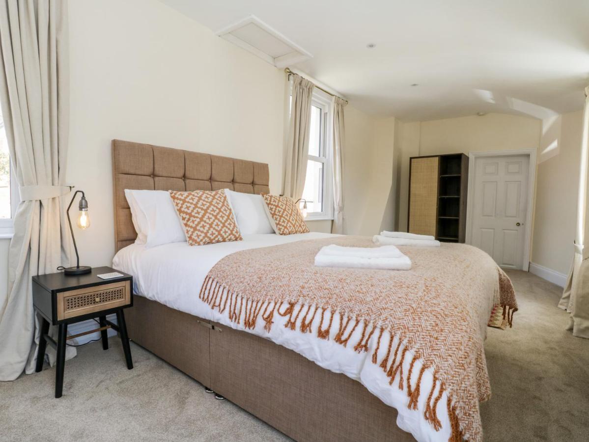 Laurel House Βίλα Γουίτμπι Εξωτερικό φωτογραφία